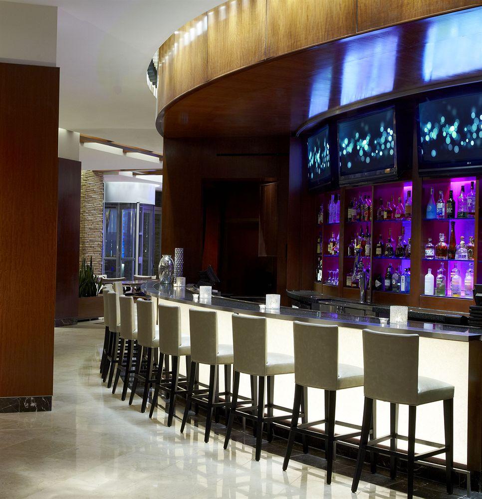 Renaissance Las Vegas Hotel Bagian luar foto